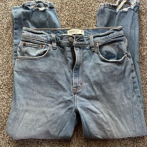 Abercrombie Ankle Straight ultra high rise